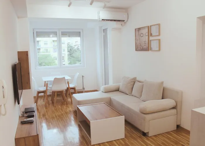 Magnolia Apartment
